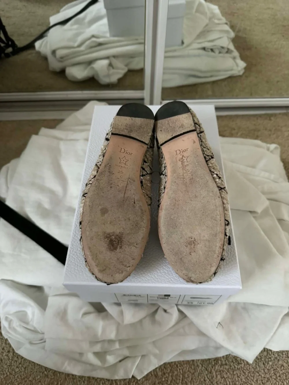 Dior Beige Tweed Ballet Flats with Black Trim and Pearl Bow size 35 - Picture 4 of 4